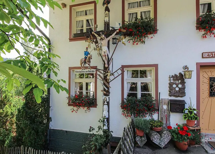 Bestaenderhof بيت للعطل